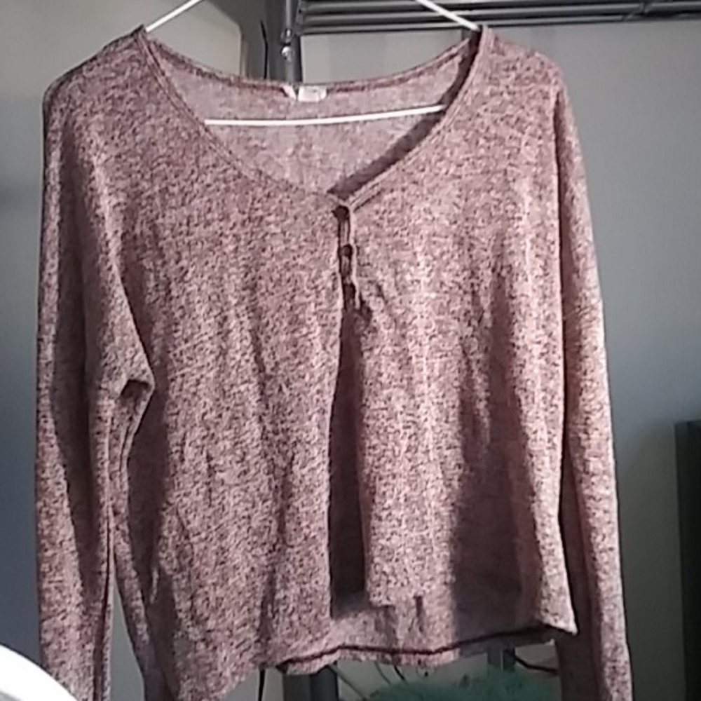 A long sleeve crop top thin